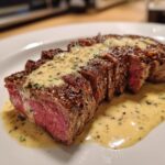 Tender steak with a delicious creamy sauce.