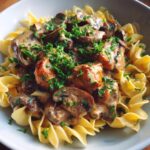 Creamy Chicken and Mushroom Stroganoff