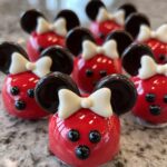 minnie mouse rice crispy treats
