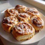 christmas cinnamon rolls