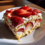 strawberry lasagna desserts