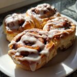 Minute Sourdough Discard Cinnamon Rolls