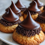Gluten Free Halloween Snacks Recipe Ideas: Delicious Witch Hat Cookies