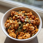 Homemade Pumpkin Spice Granola: Deliciously Crunchy Fall Treat